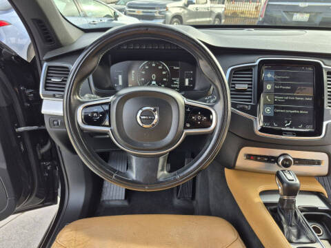 2018 Volvo XC90 T5 Momentum 7-Passenger