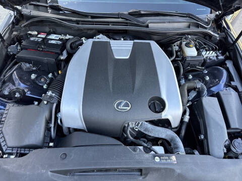 2017 Lexus IS 300