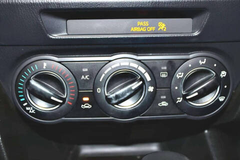 2016 Mazda MAZDA3 i Touring