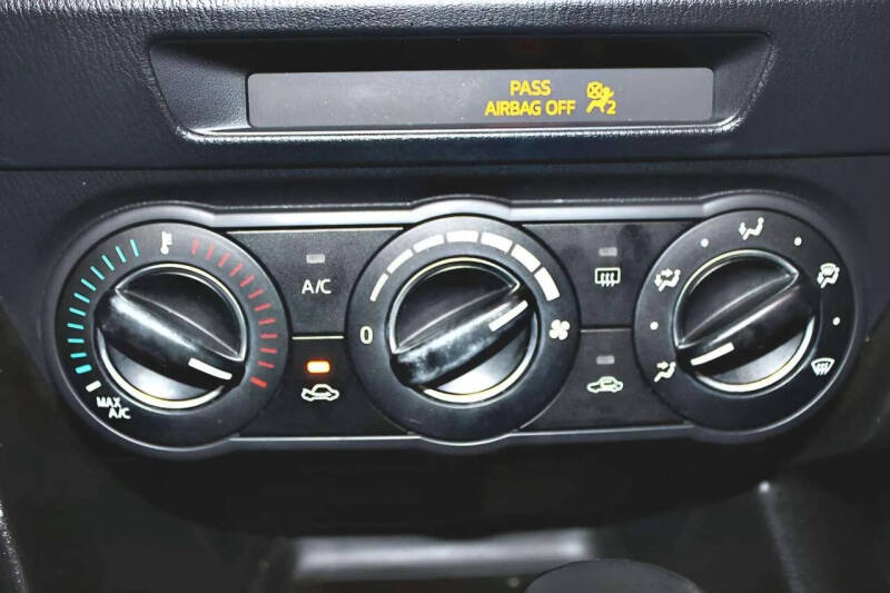 2016 Mazda MAZDA3 i Touring