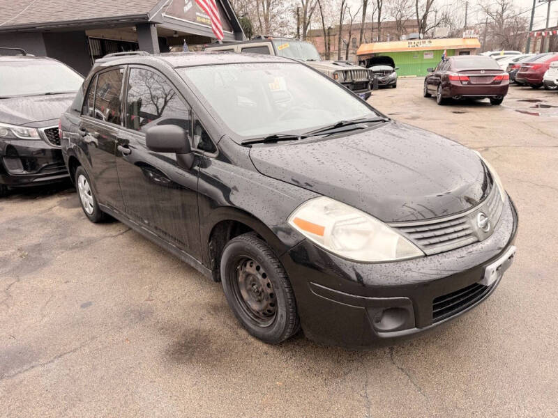 2009 Nissan Versa 1.6 Base
