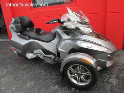 2011 Can-Am Spyder RT-S SE5