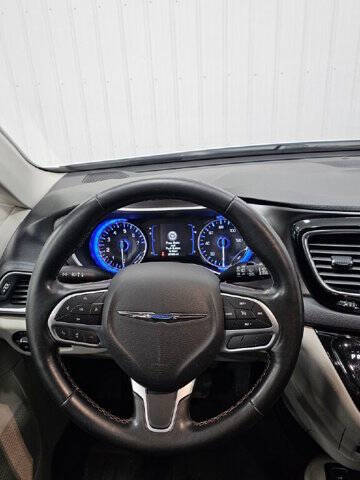 2020 Chrysler Pacifica Touring