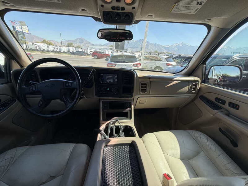 2006 Chevrolet Suburban LT 2500