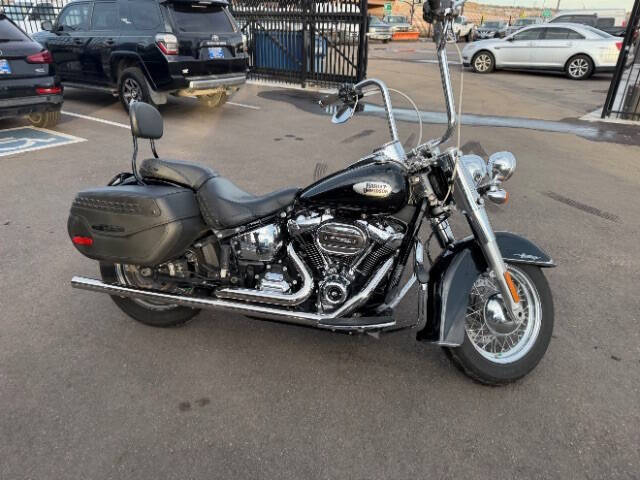 2024 Harley-Davidson Heritage Softail Classic