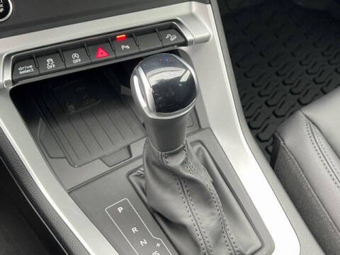 2025 Audi Q3 quattro S line Premium 45 TFSI