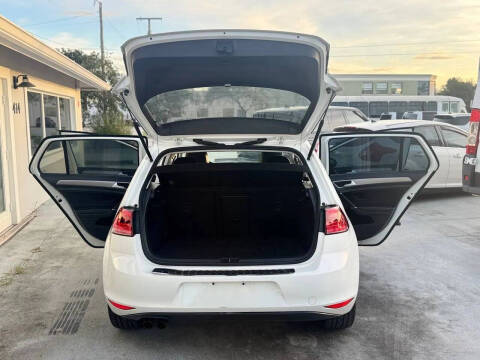 2016 Volkswagen Golf