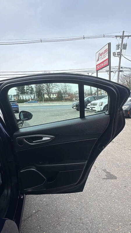 2019 Alfa Romeo Giulia Ti Sport Carbon