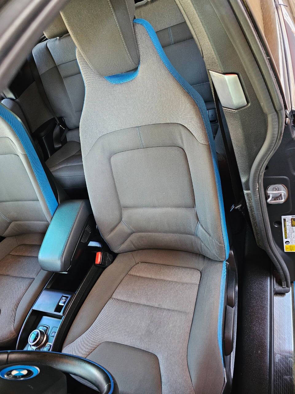 2017 BMW i3 24