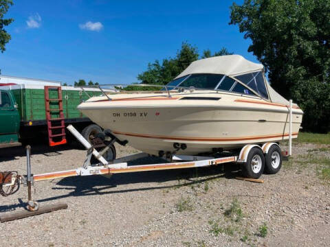 1982 Sea Ray 210 Cuddy