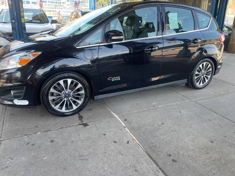 2017 Ford C-MAX Energi Titanium