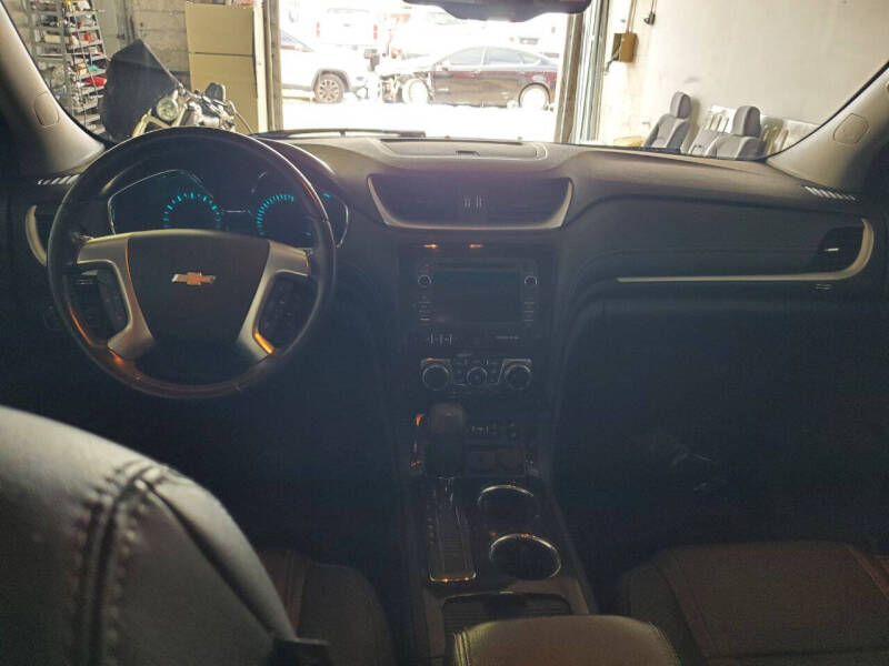 2017 Chevrolet Traverse LT