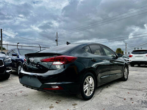 2019 Hyundai Elantra SEL