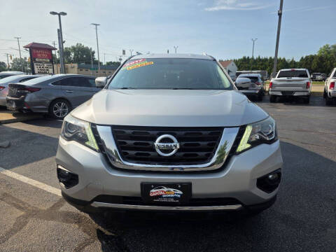 2017 Nissan Pathfinder S
