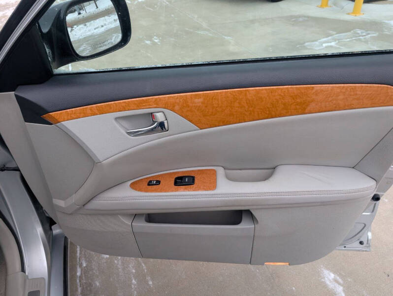 2007 Toyota Avalon XLS