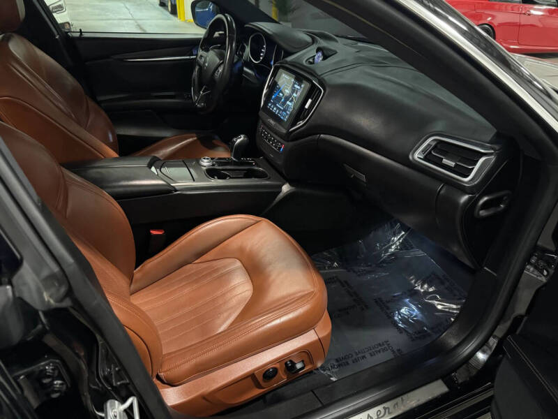 2018 Maserati Ghibli