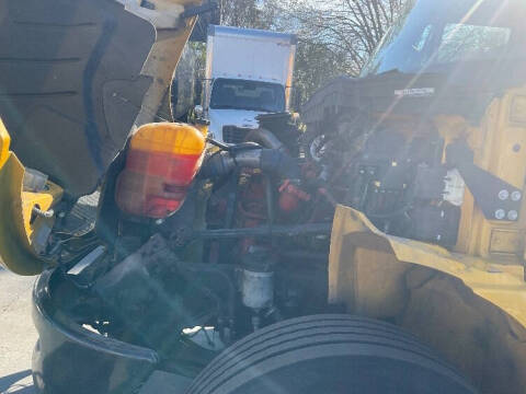 2019 International DuraStar 4300