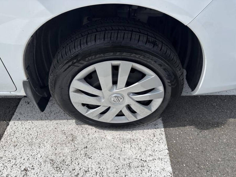 2020 Nissan NV200 SV