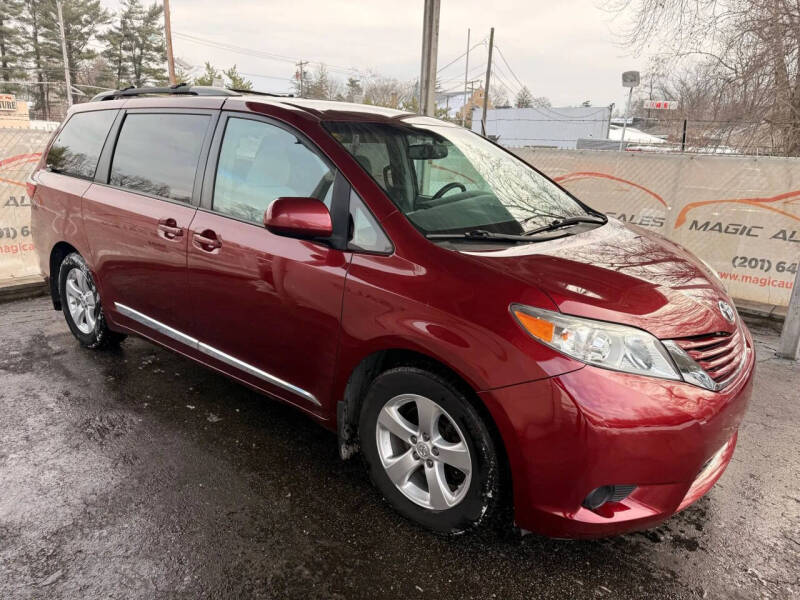 2017 Toyota Sienna