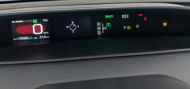 2016 Toyota Prius Three Touring