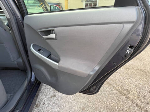 2011 Toyota Prius Two