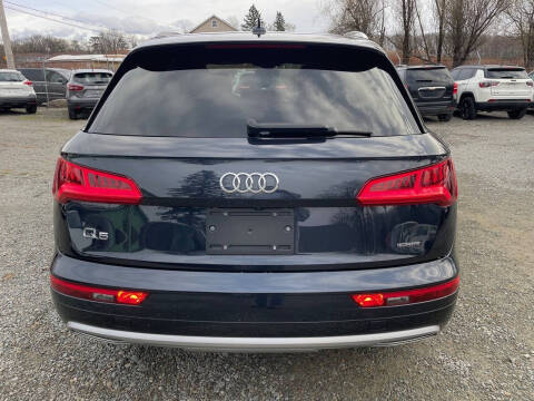 2019 Audi Q5 quattro Premium 45 TFSI