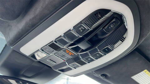 2016 Porsche Cayenne GTS