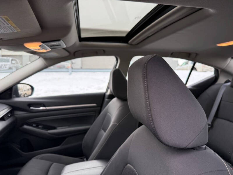 2023 Nissan Altima 2.5 SV