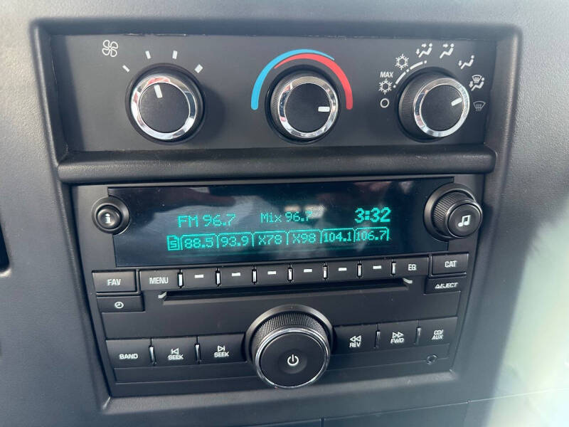 2017 Chevrolet Express LS 2500