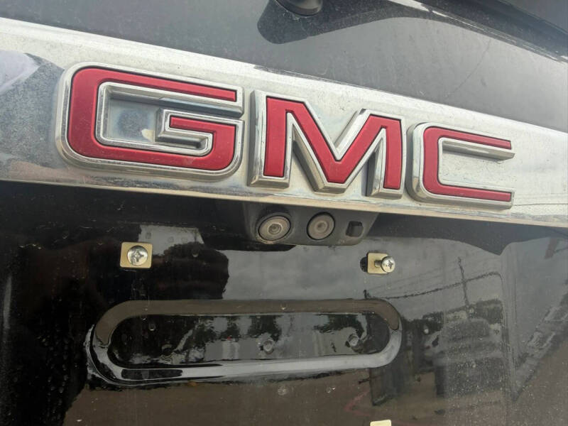 2020 GMC Acadia Denali