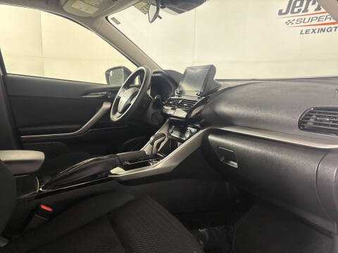 2025 Mitsubishi Eclipse Cross LE