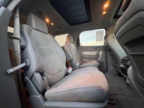 2016 GMC Acadia SLE-2