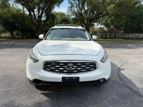 2011 Infiniti FX35