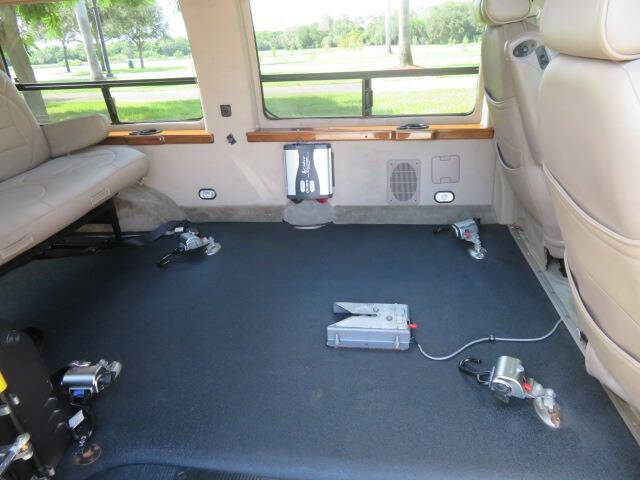 2013 Ford E-Series E-150