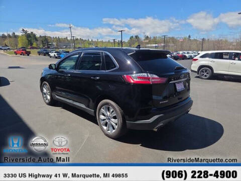 2020 Ford Edge Titanium