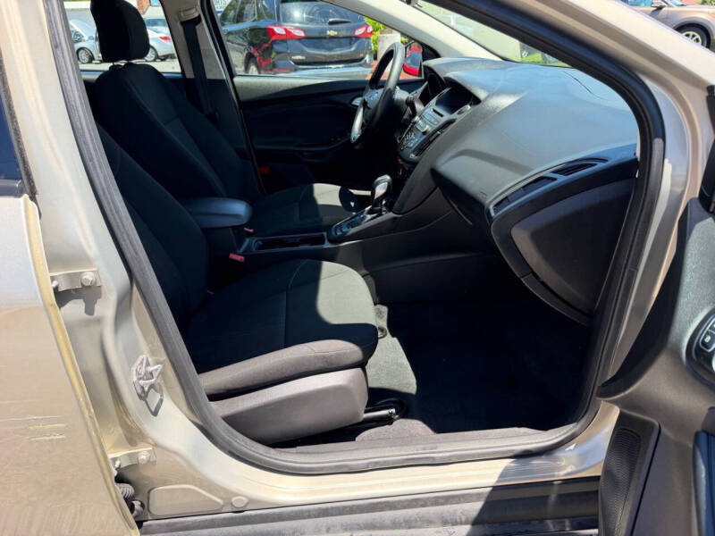 2015 Ford Focus SE