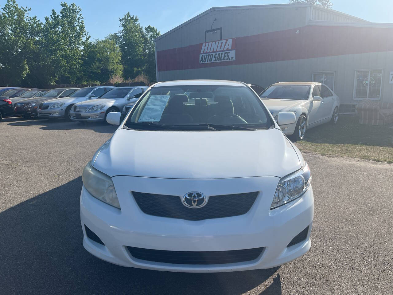 White 2009 Toyota Corolla Base Base 4dr Sedan 4A 2