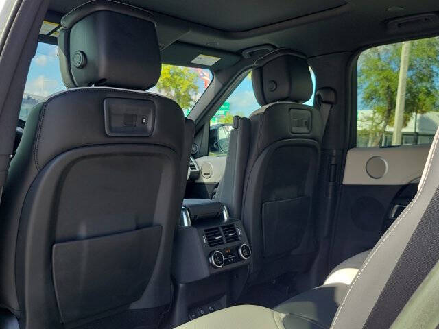 2023 Land Rover Discovery P360 HSE R-Dynamic