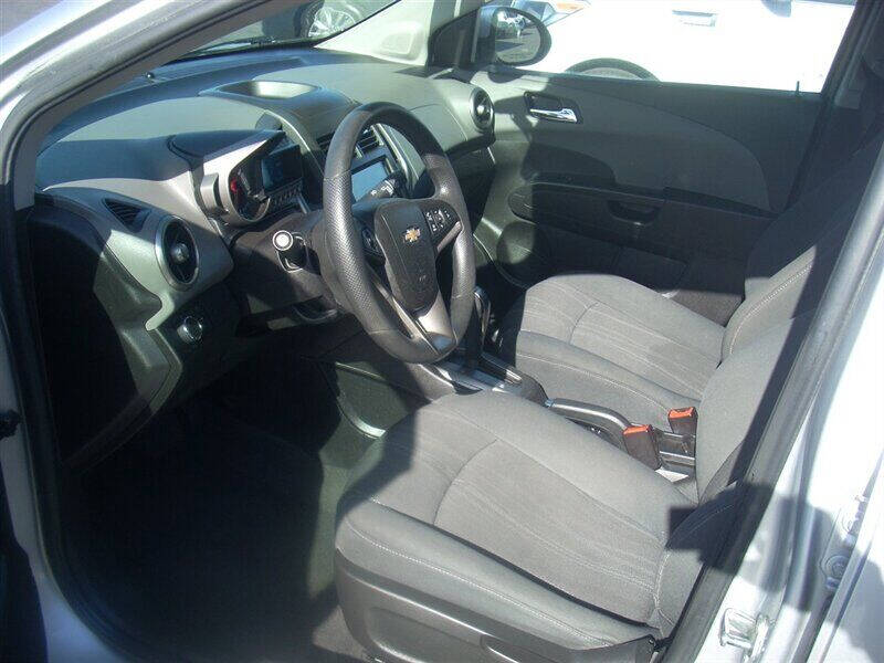 2016 Chevrolet Sonic LT Auto