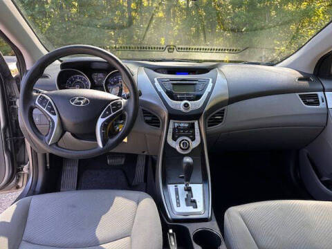 2012 Hyundai Elantra GLS