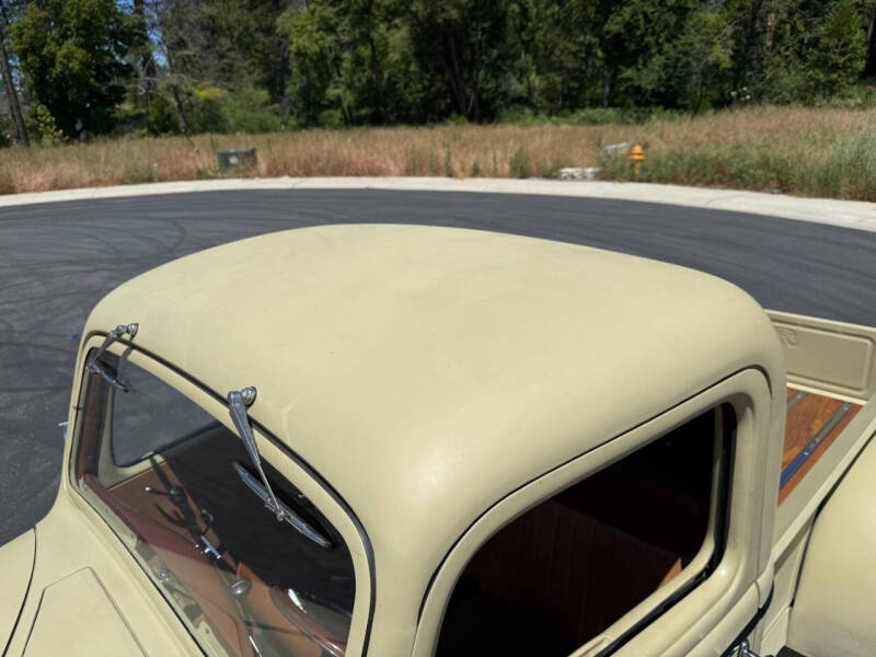 1936 Ford Model 67