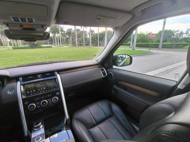 2017 Land Rover Discovery HSE