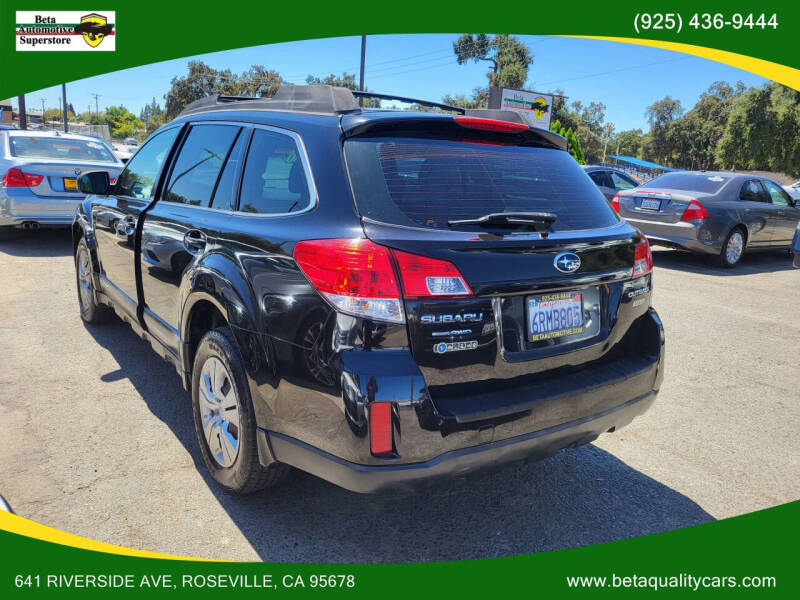 2011 Subaru Outback 2.5i