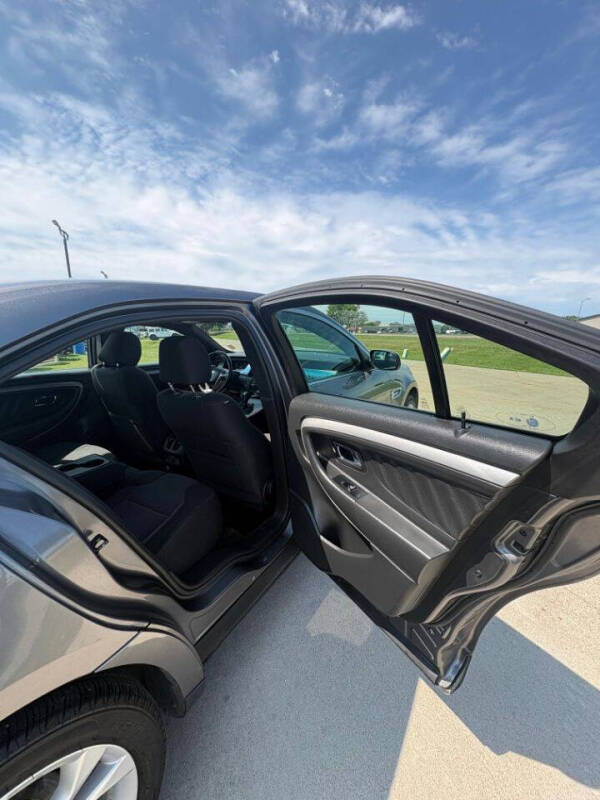 2013 Ford Taurus SEL