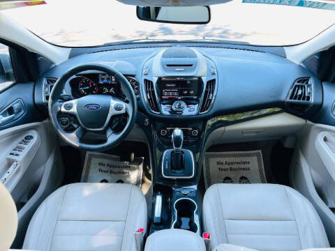 2014 Ford Escape Titanium
