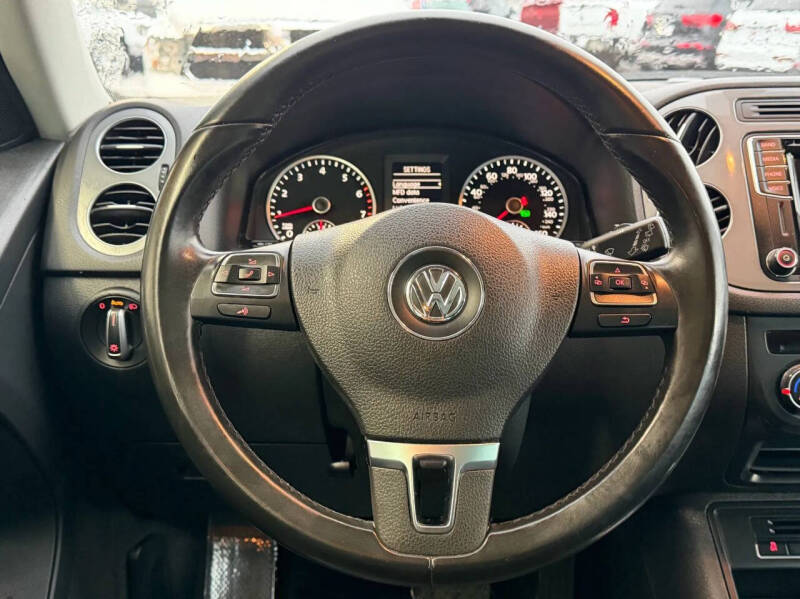 2017 Volkswagen Tiguan 2.0T Wolfsburg Edition 4Motion