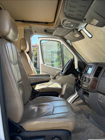 2018 Thor Motor Coach Siesta Sprinter 24SS