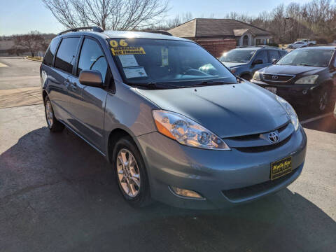 2006 Toyota Sienna for sale at Kwik Auto Sales in Kansas City MO