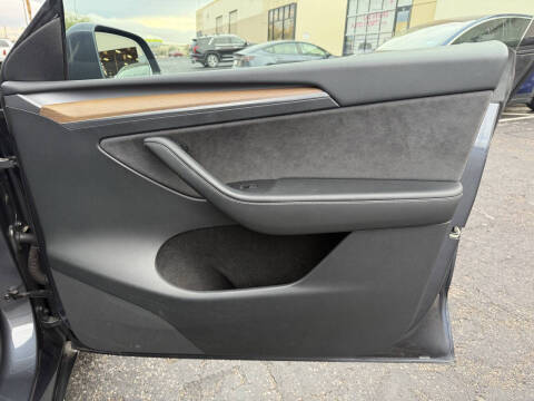 2022 Tesla Model Y Long Range