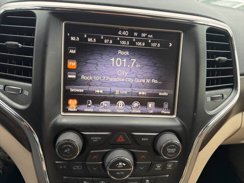 2017 Jeep Grand Cherokee Laredo